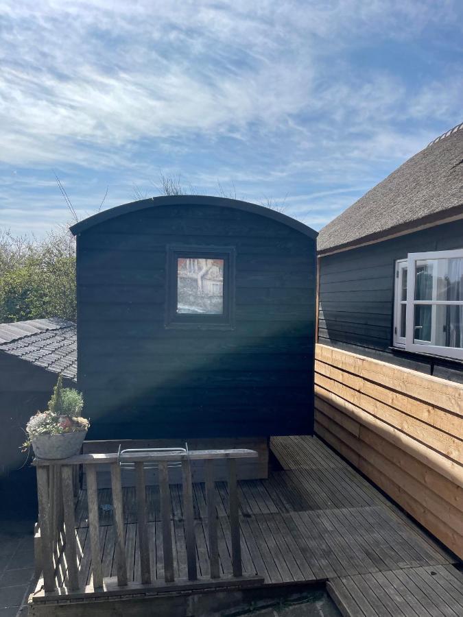 Pipowagen Aan Zee Apartment Берген-ан-Зее Екстериор снимка